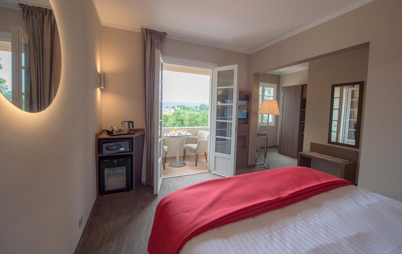 Hotel Lou Castelet Carros Dış mekan fotoğraf