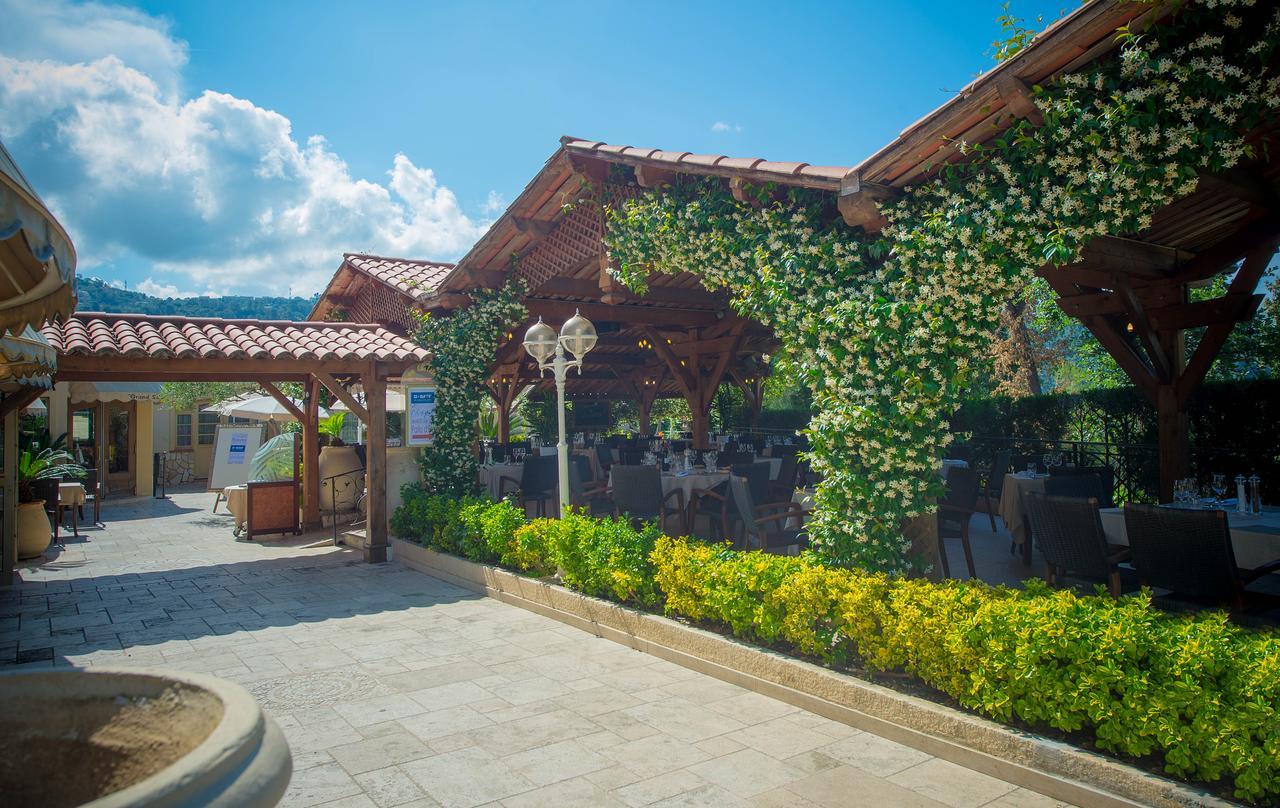 Hotel Lou Castelet Carros Dış mekan fotoğraf